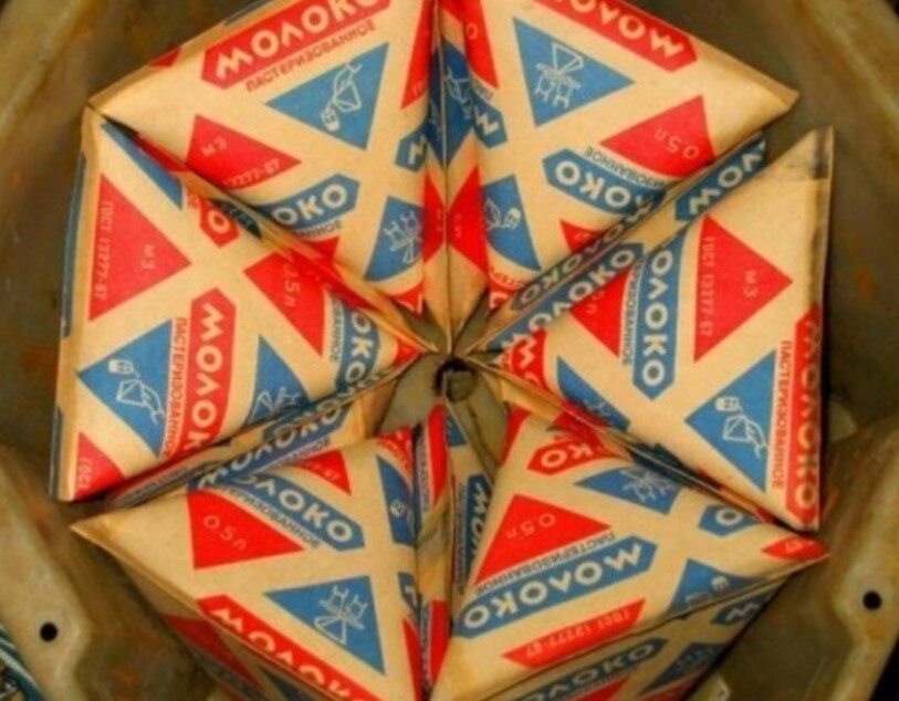 молоко в упаковке