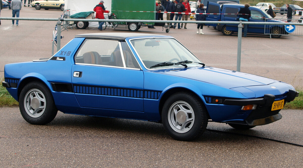 FIAT-X1/9: удачный родстер из Италии, проживший долгую жизнь на конвейере.  | Шкатулка автоисторий | Дзен