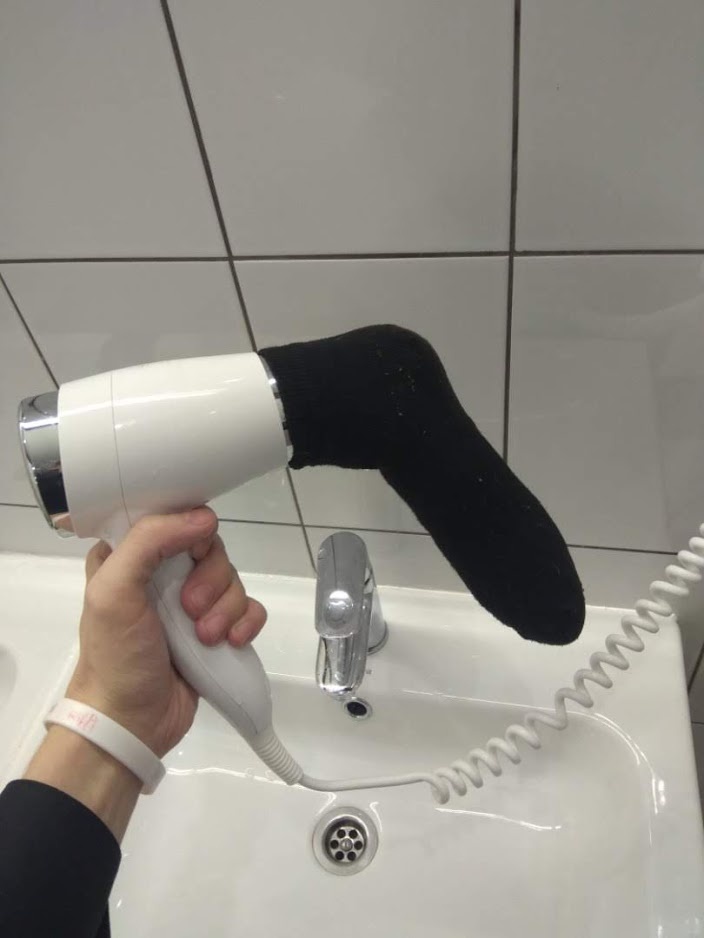 Листайте направо, несколько фото с хостела