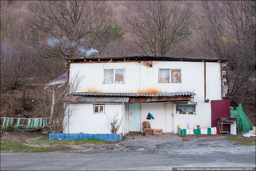 Придорожные рестораны Южной Осетии, на которые страшно даже смотреть, не то что заходить поесть