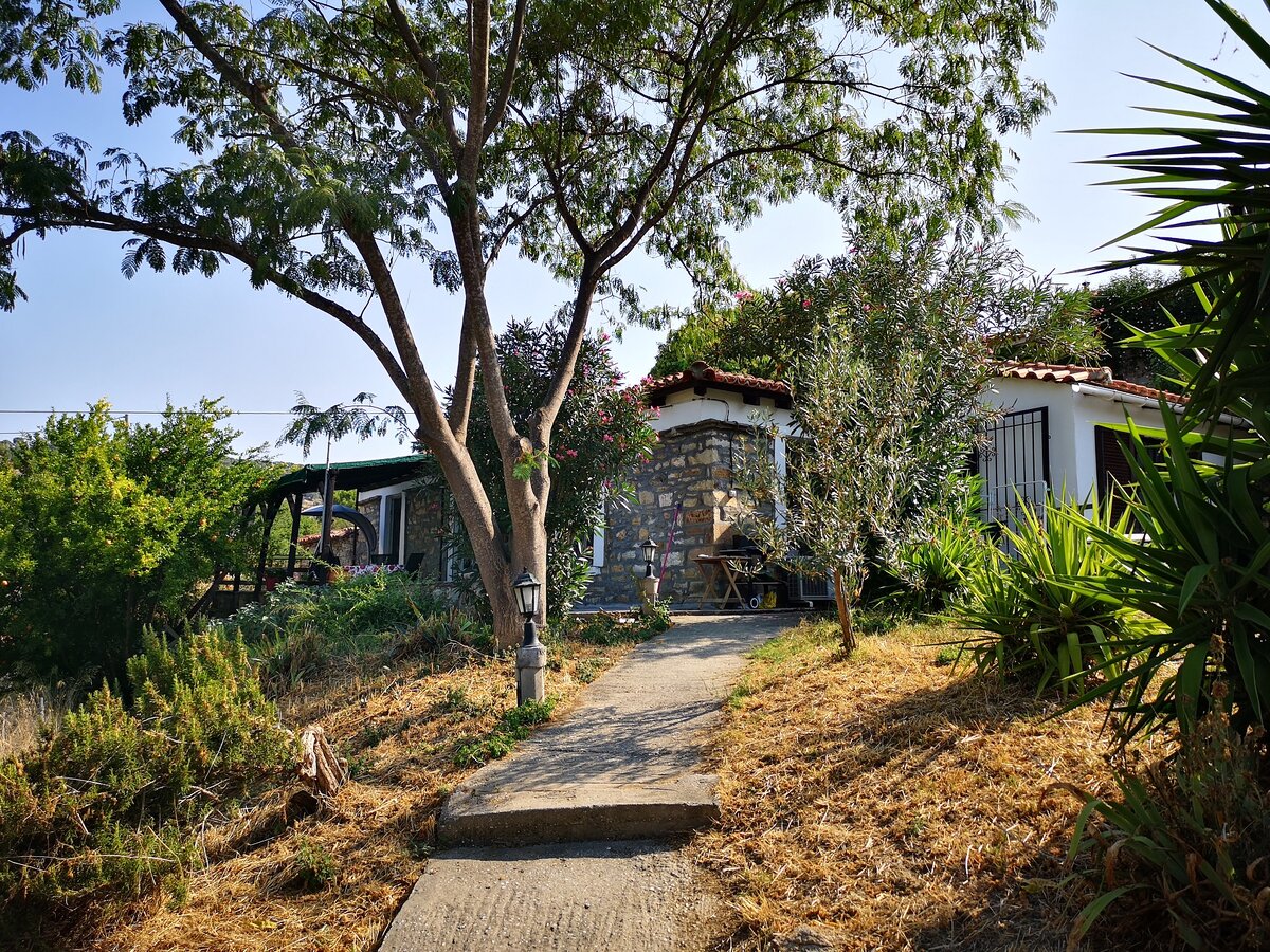 Арендный домик в Никити. Фото автора.