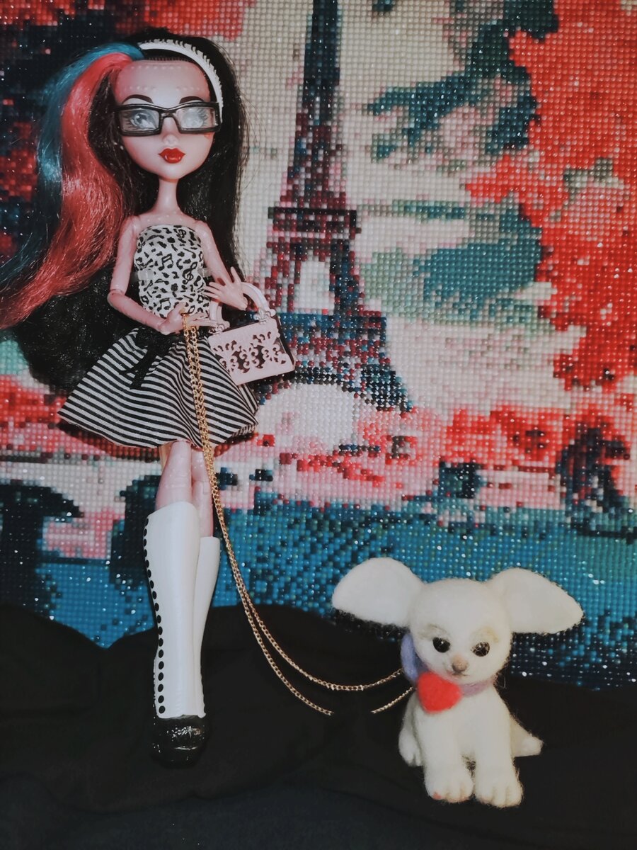 Моя работа на тему "прогулка с собакой" 