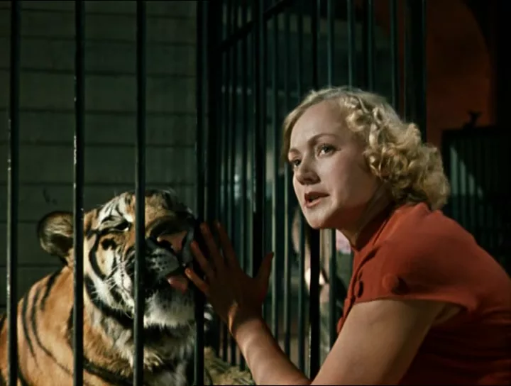 Пурш и актриса Людмила Касаткина в фильме "Укротительница тигров"