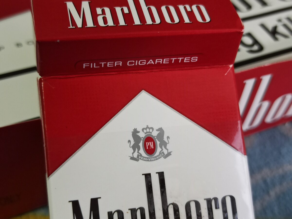 Marlboro Red КАМАЗ