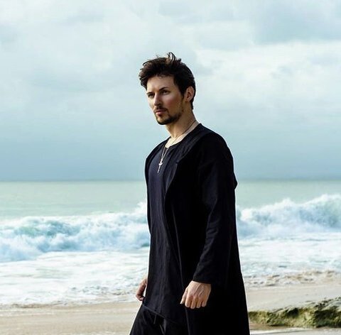 Павел Дуров - предприниматель, программист, миллиардер 
и просто хороший  человек.