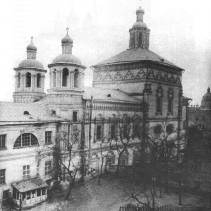 на фото - церковь Рождества Богородицы, типовой проект 1722 года