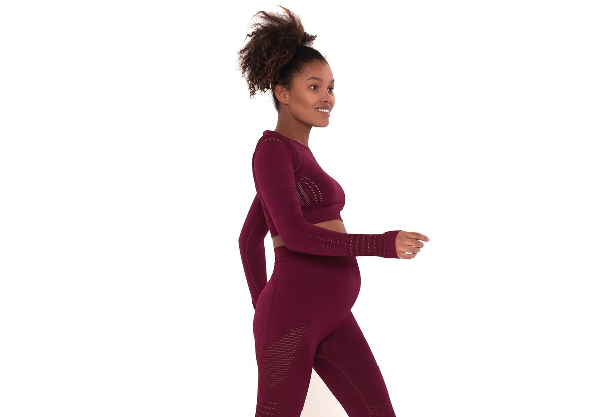 Ознакомиться с другими расцветками и моделями спортивной одежды: https://smithfit.ru/