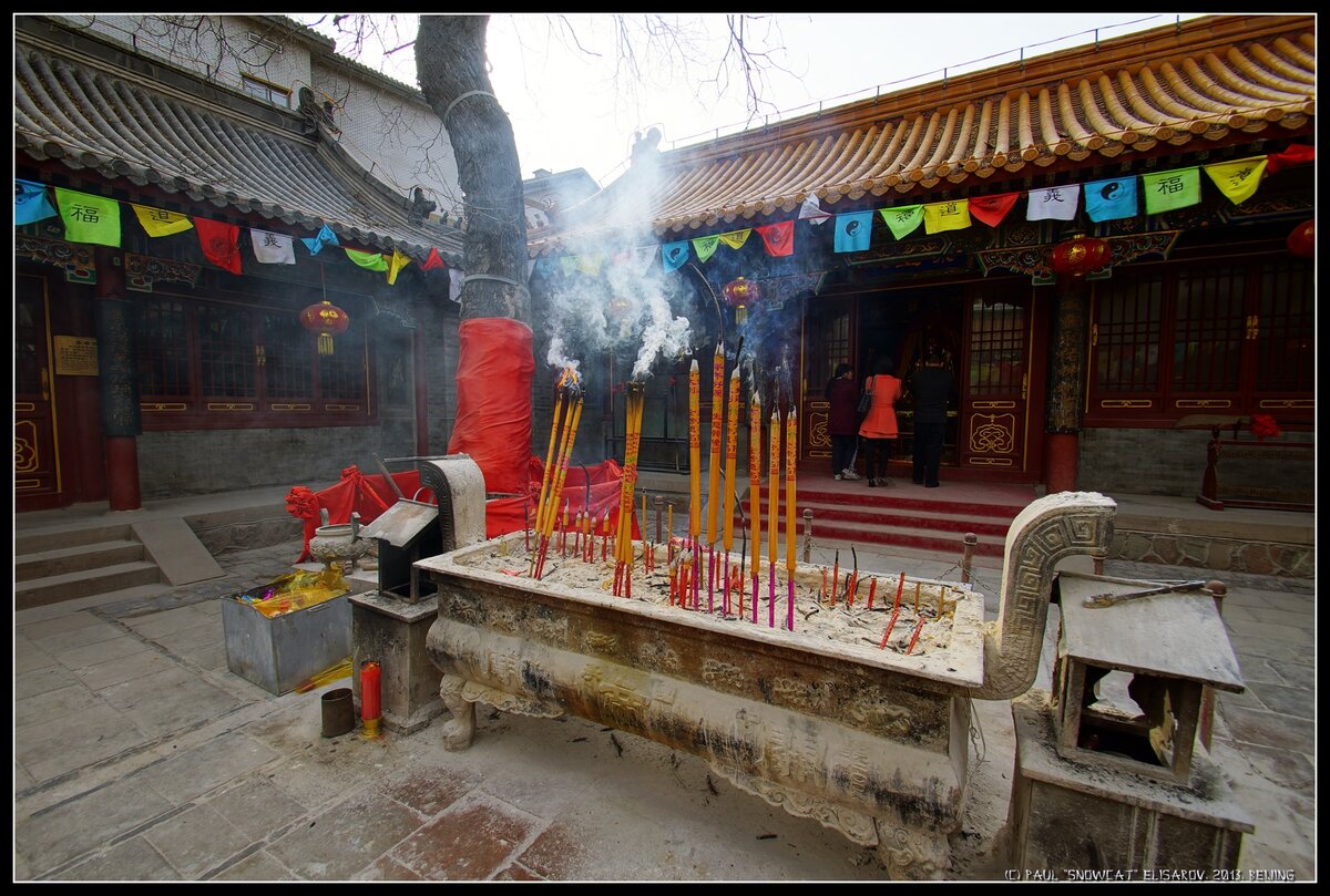 Храм Гуань Юя в городе Чендэ
