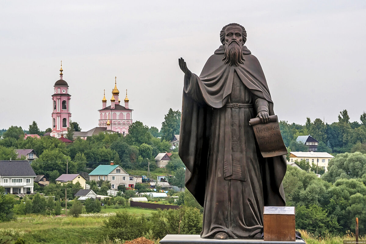 Пафнутий Боровский памятник