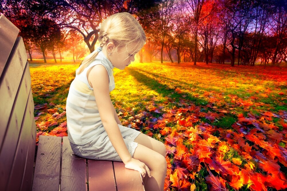 Две девушки россия и украина. Чат девчат. Мир девчат. 3 подруги абстракция. Сестренка села на лицо.