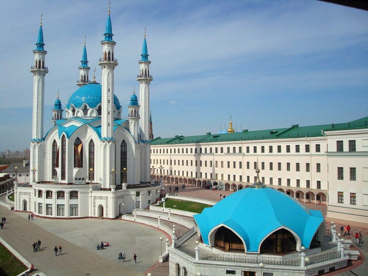 Мечеть Кул-Шариф в Казанском кремле - один из символов современной татарской культуры