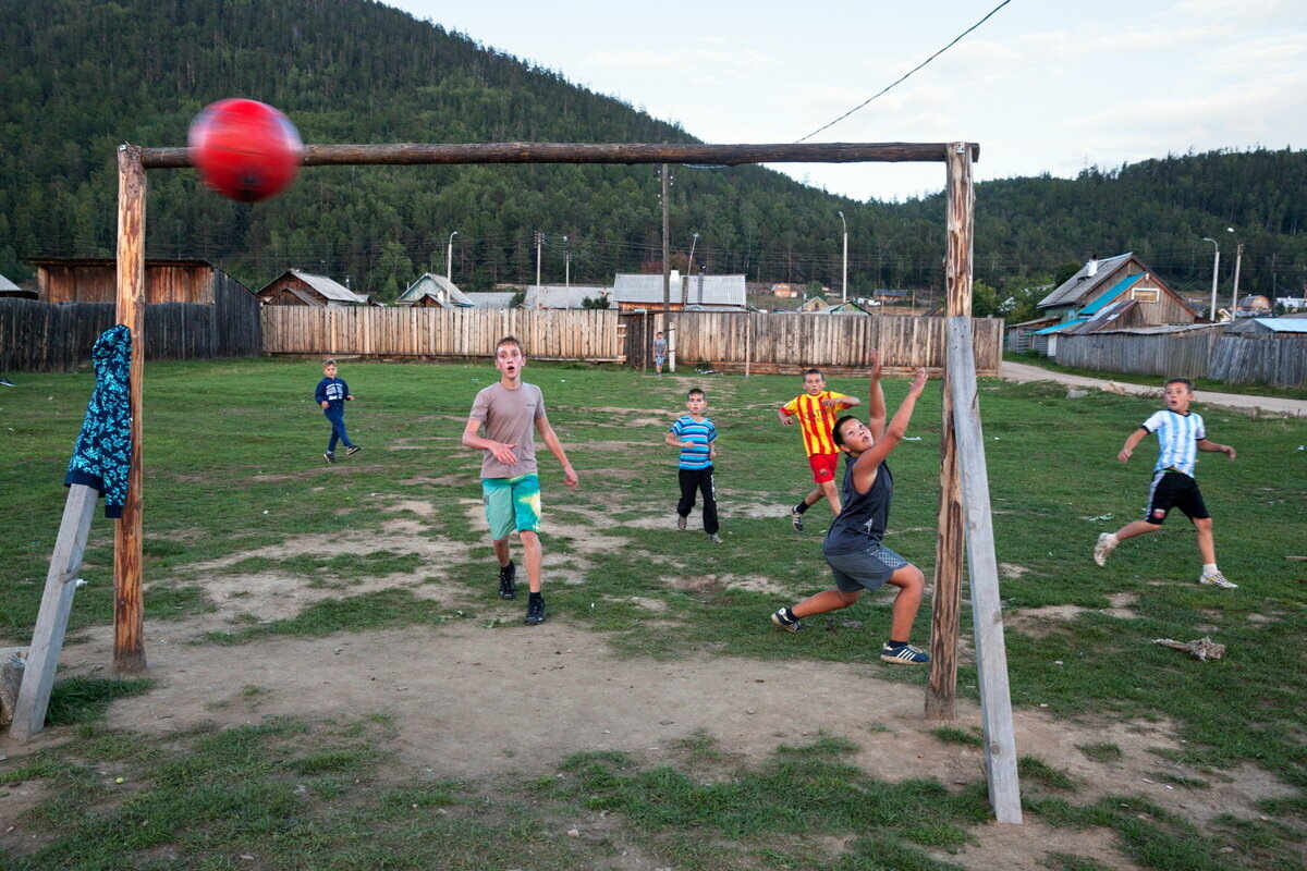 Футбол в российском селе....