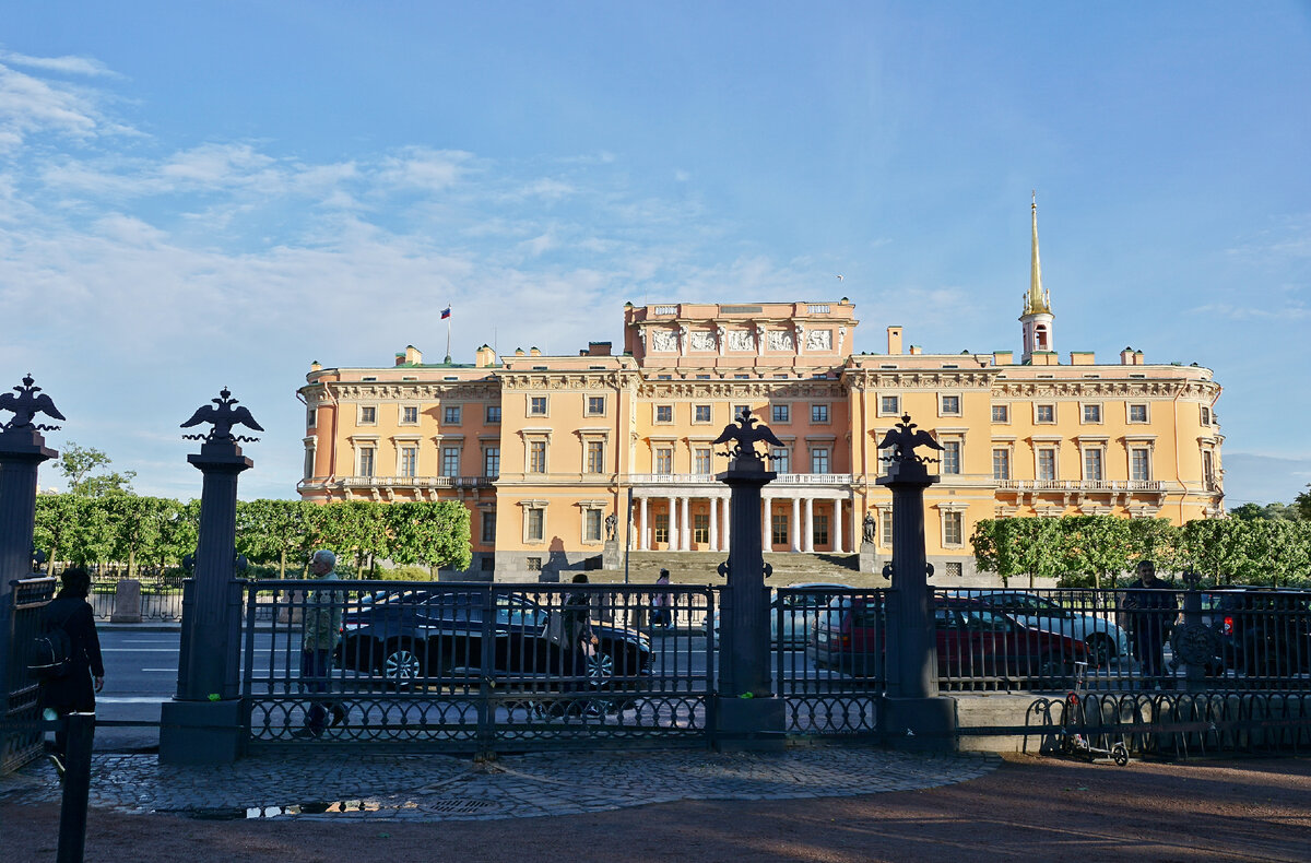 Михайловский замок. Фото автора.