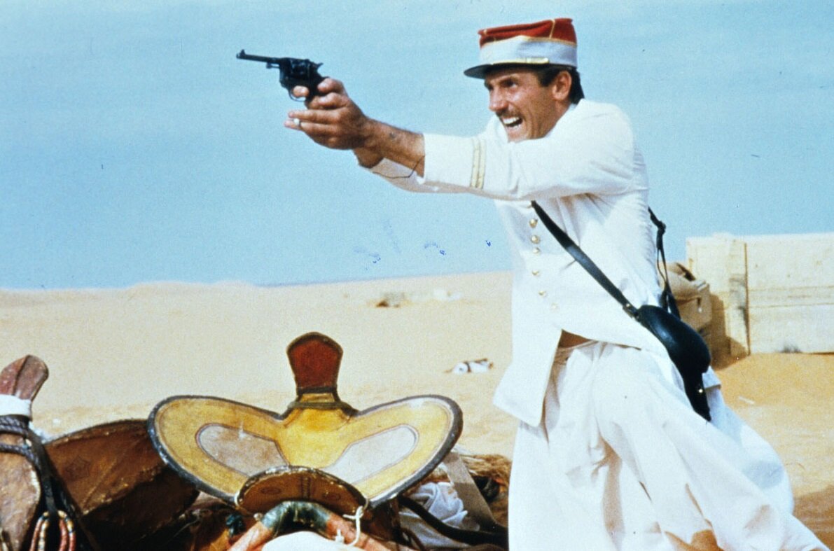 Жерар Депардье в фильме "Форт Саган"(1984).