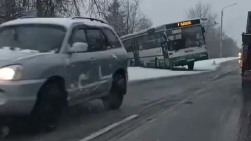 Б (маршрут). Автобус окружная. Автобус по кольцевой москва. 486. Икарус 415 лиаз 5256.