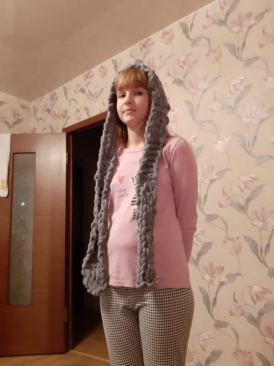 Племяшка сама вязала, 10 лет ребенку, с пребольшим удовольствием приобщилась к миру вязания