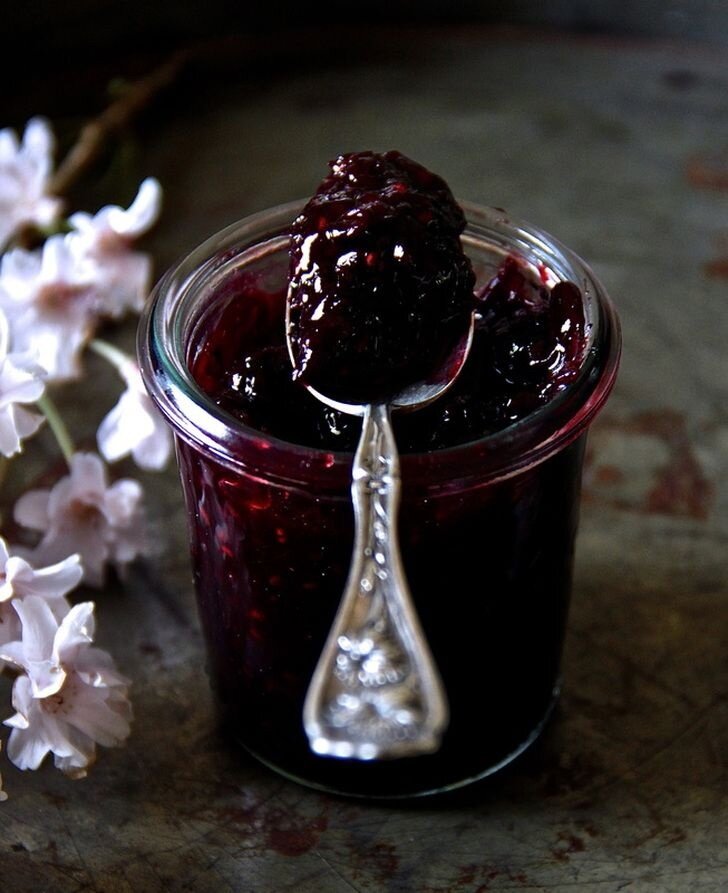 Вкусное варенье из черной смородины