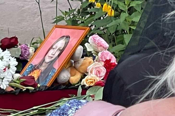 Москва простилась с поэтом Дементьевым - NEWS.ru