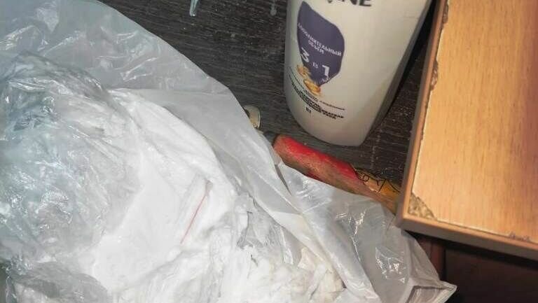     Злоумышленники не перестают придумывать новые способы передачи наркотиков в СИЗО, рассказали в ГУФСИН России по Ростовской области.