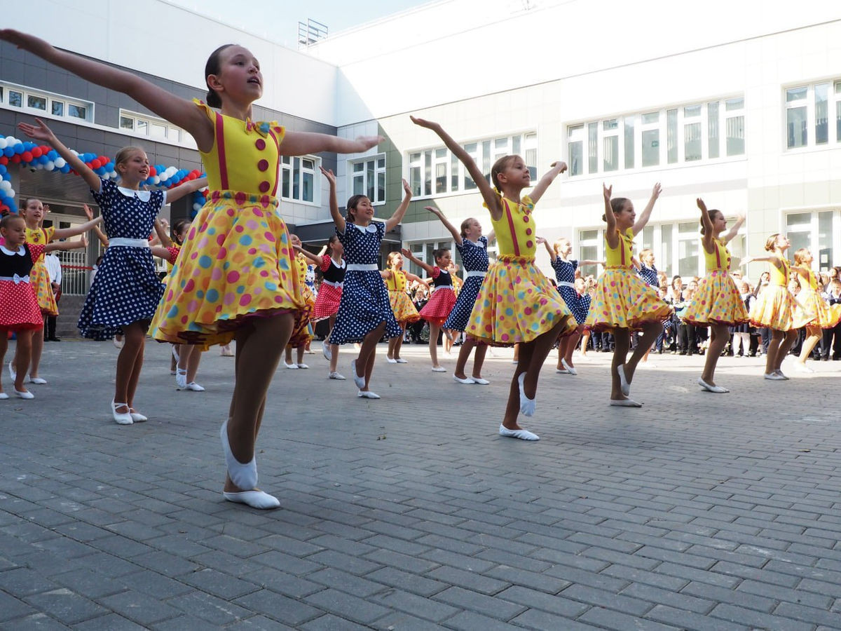 Ансамбль танца «Родничок», Москва. Руководитель Копылова Алевтина Ивановна 