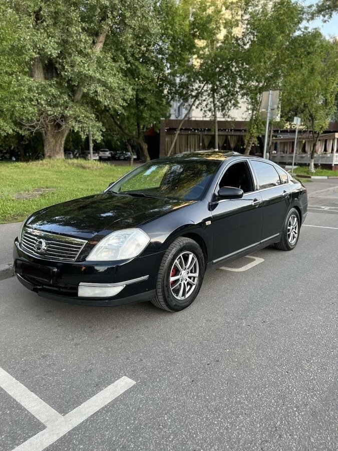 Ниссан Теана.