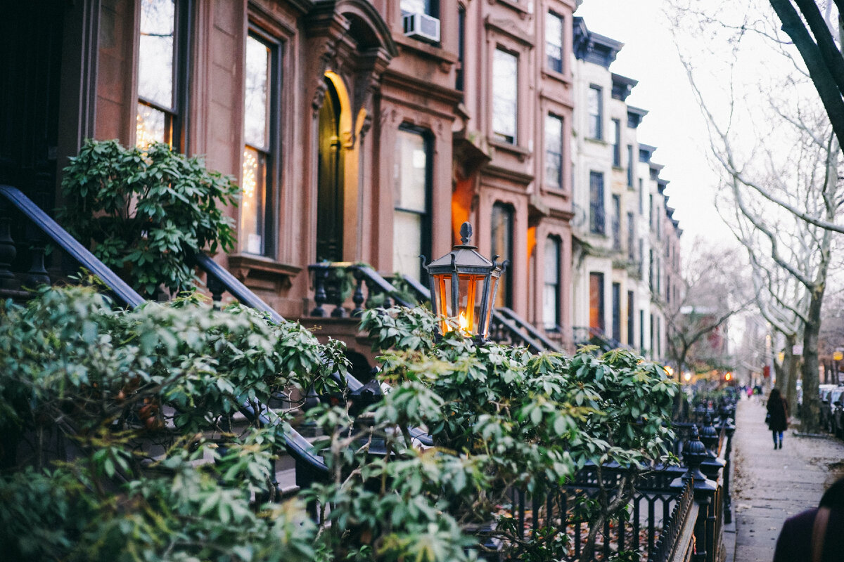 Park Slope - район Бруклина. Photo by Josh Wilburne on Unsplash