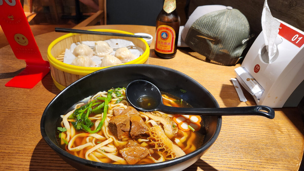 Еда в аэропорту Шанхая