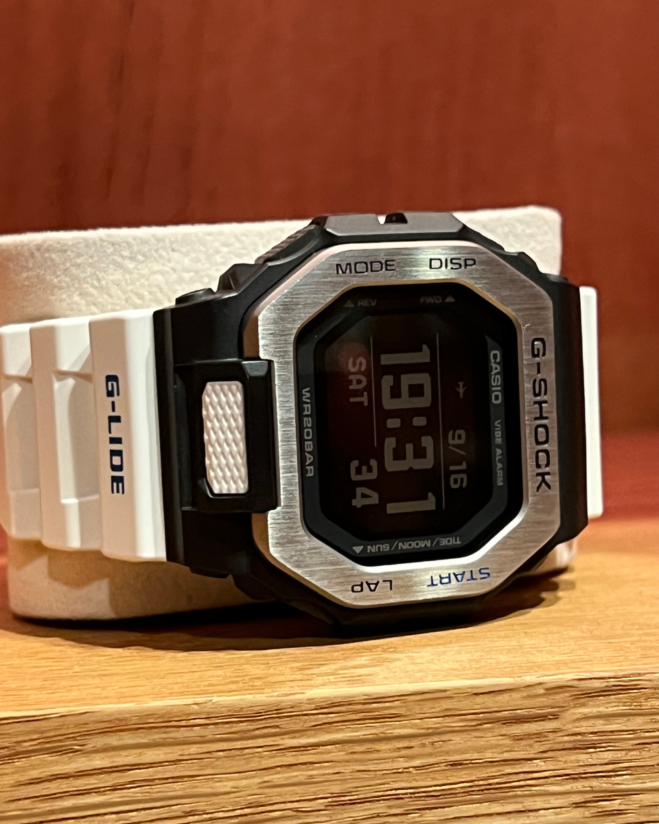  Casio G-Shock GBX-100-7E