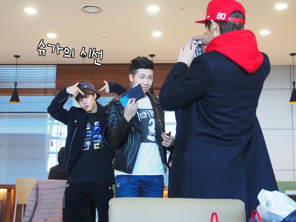 Ребята создают контент (фотографии из блога бантан, 2013)