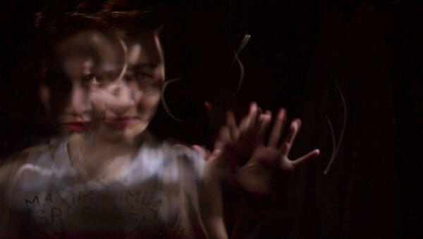 Зеркало - вход в иную реальность