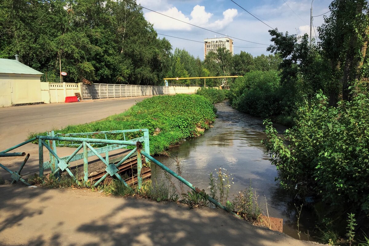 Река лихоборка. Парк Долина реки лихоборки. Эко парк Лихоборка. Лихоборка река в Москве. Эко парк Лихоборка реконструкция.