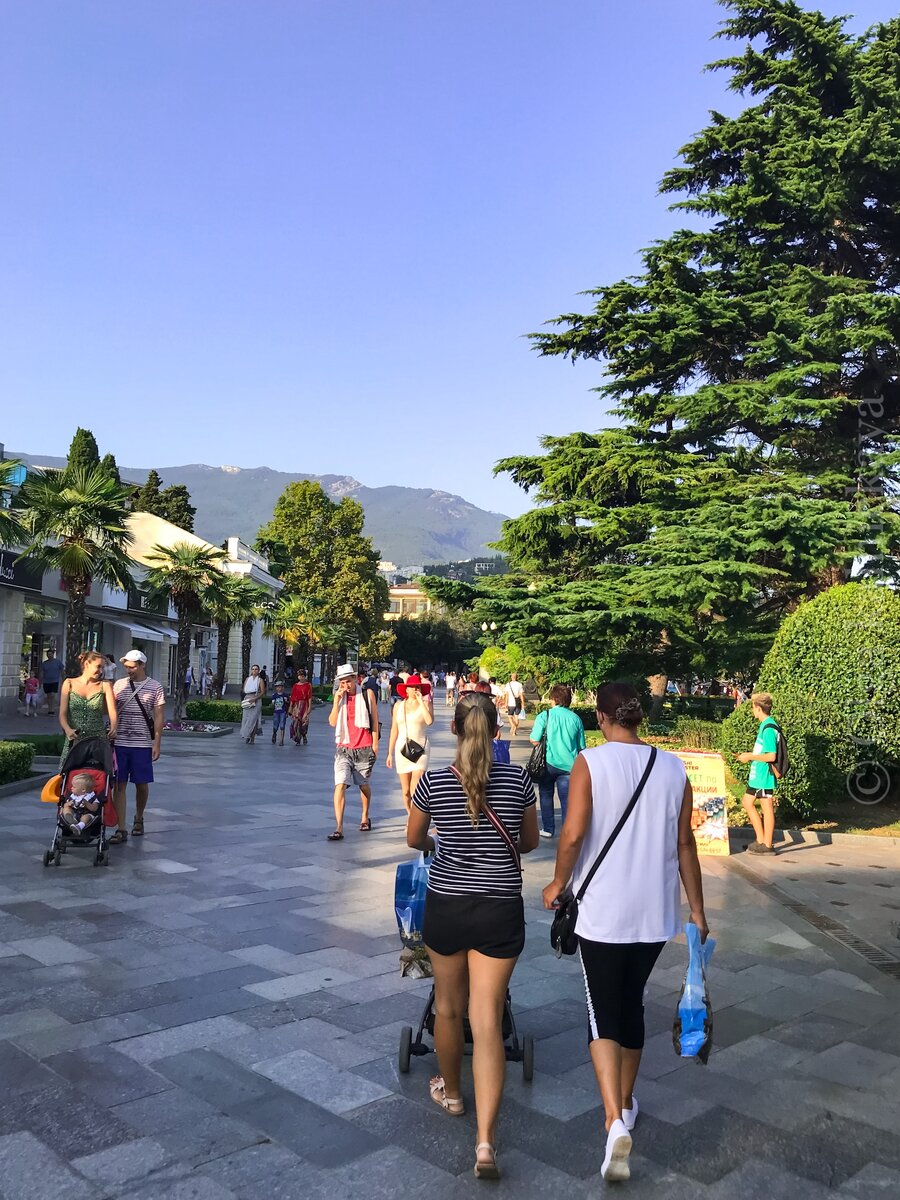 Набережная Ялты.