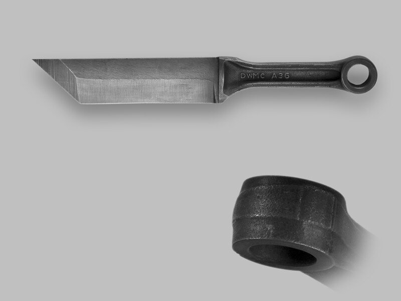 Произведение искусства - метательный нож из автомобильного поршня! тем не менее вполне функциональный!