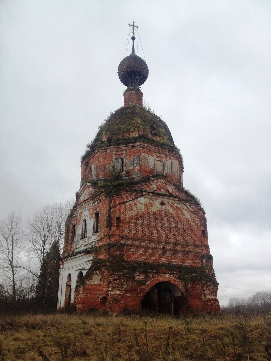 Как отмечал раннее с 17 по 20 октября ездил один на урочища и в лес за несколько сотен км от моего города.