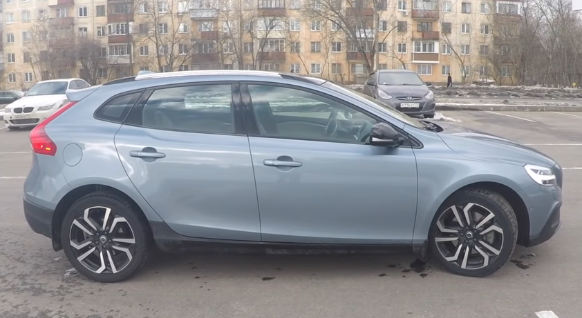 Volvo V40