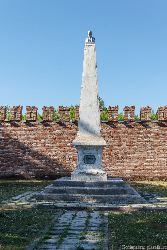 Ленин в Елабуге