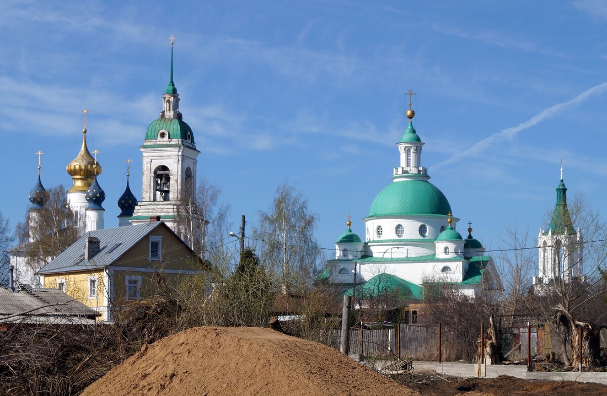 История старинного монастыря на берегу озера Неро | Города за плечами | Дзен