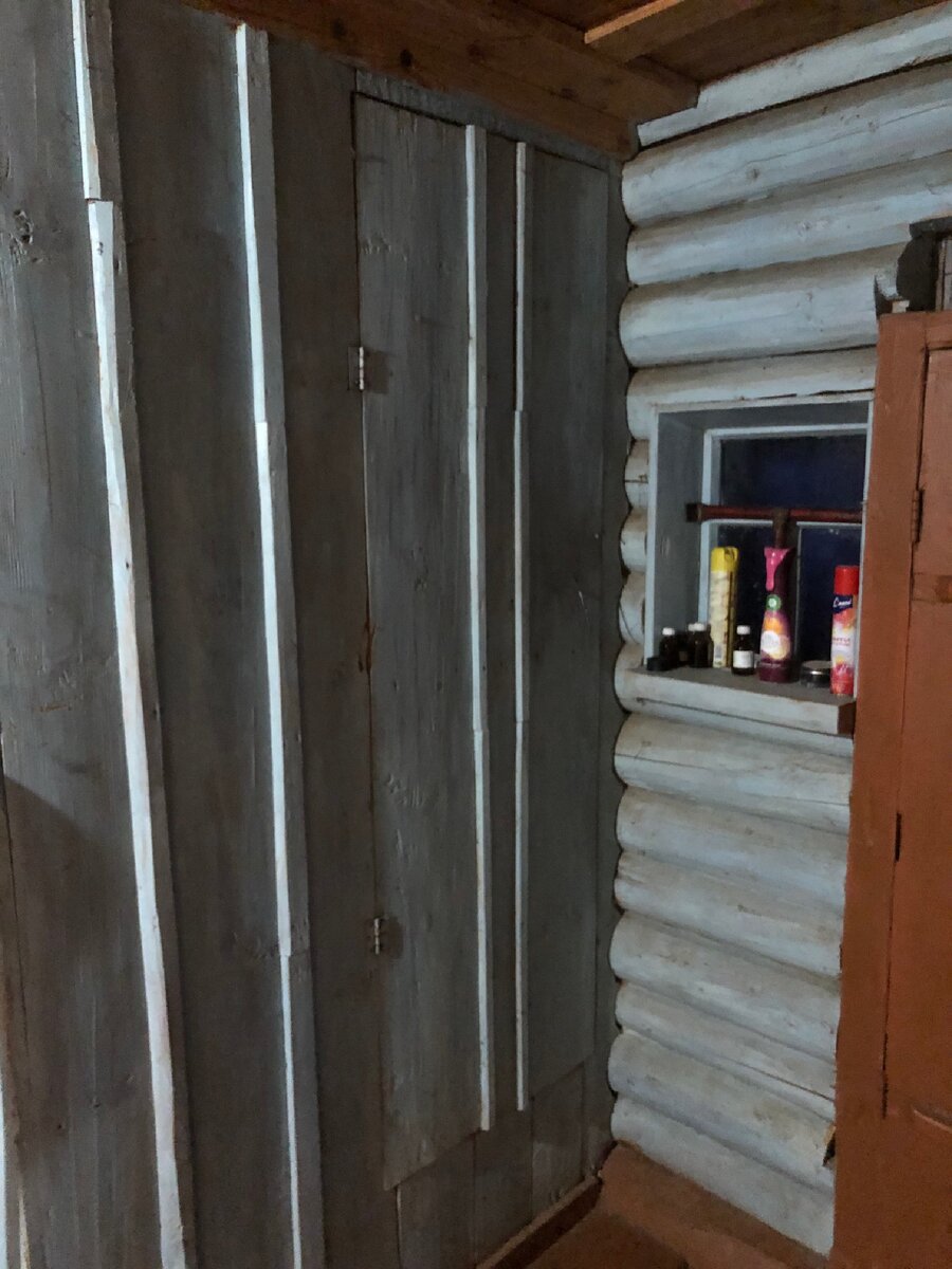 Дверь на чердак