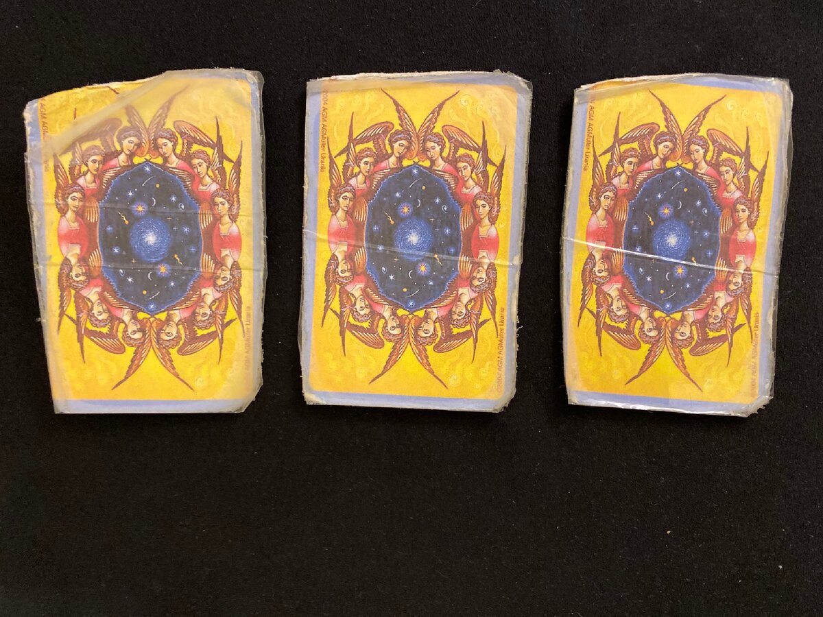 Гадание на картах. Фото автора 