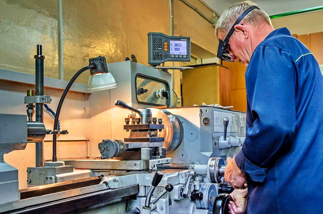 Сергей Иванович за работой