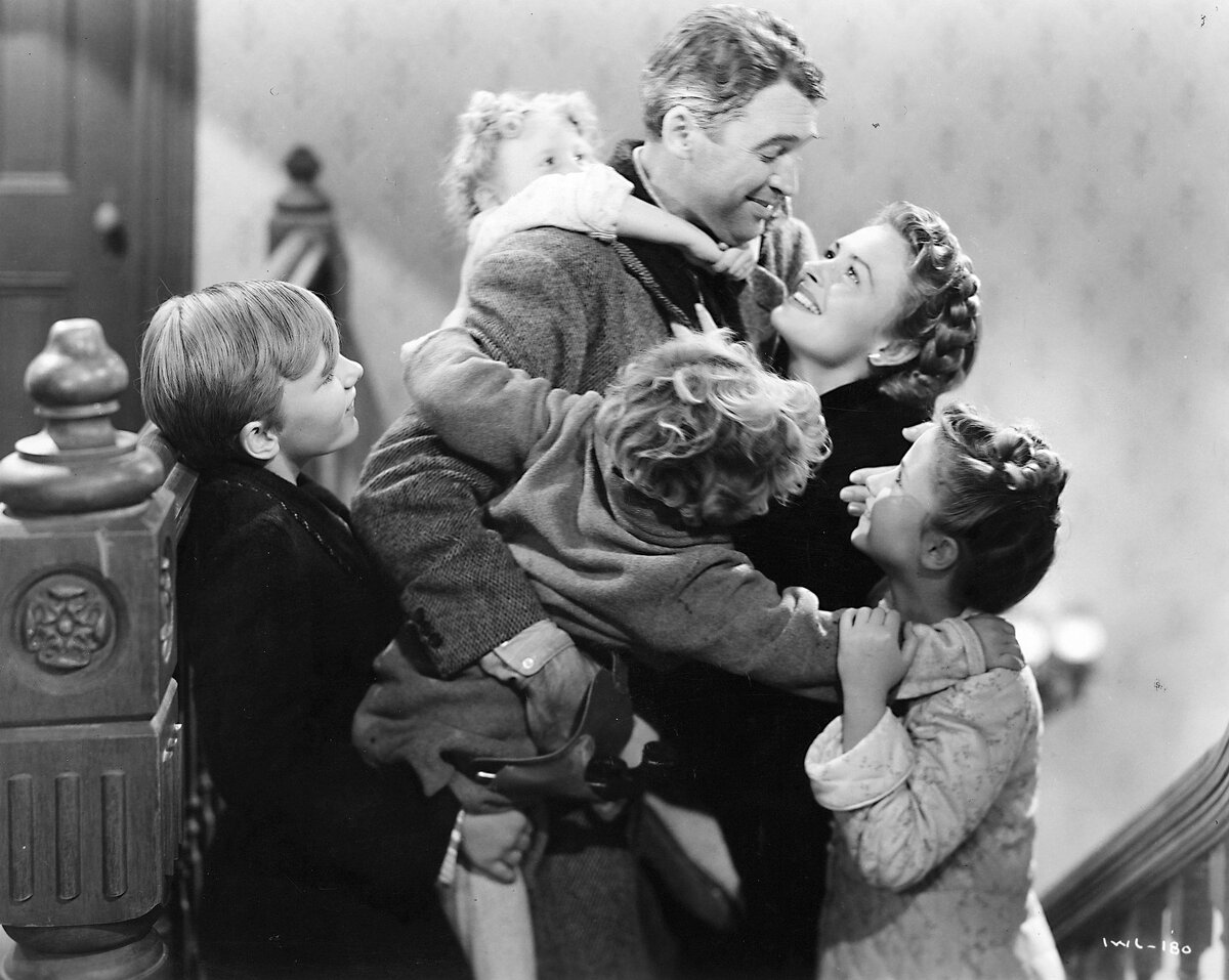 Кадр из фильма «It's a Wonderful Life». www.southernliving.com