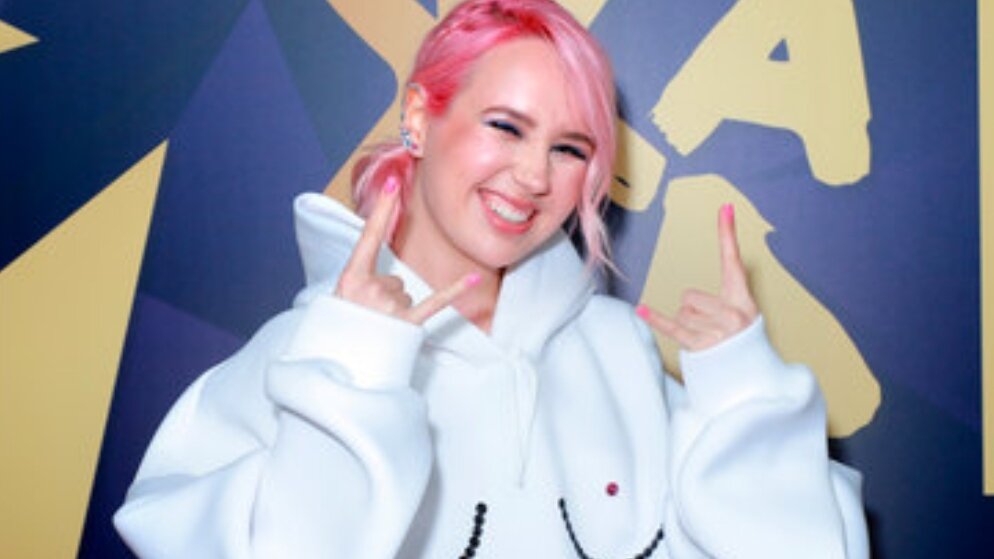 Подпишись на канал,ставь лайк.