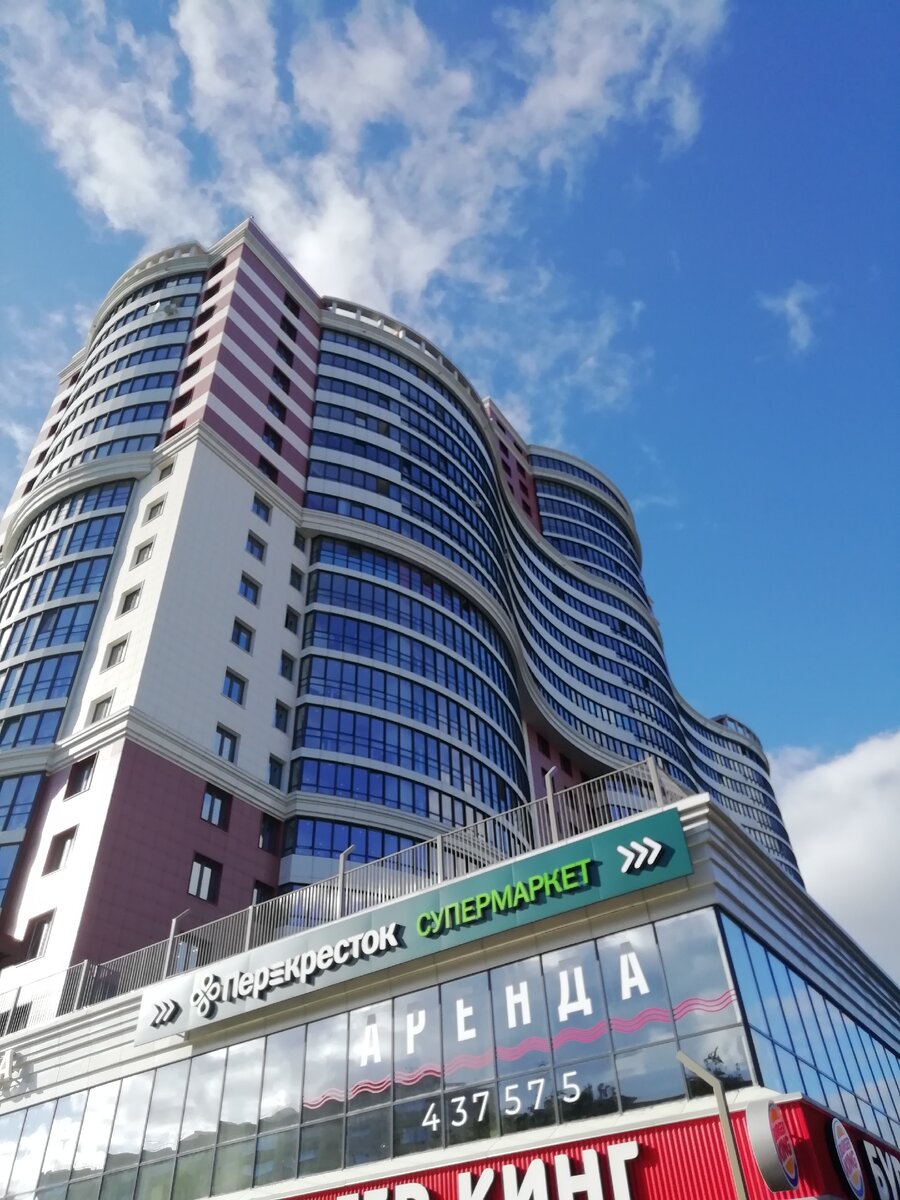 ЖК "Алые паруса". 25 этажей. Точечная застройка. 