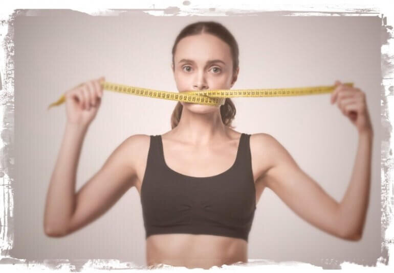 Лето кончилось, а Вы хотите что-то вкусненькое и калорийное? С  этим можно справиться ведь через минуту Вы узнаете 13 советов, которые  помогут избавиться от искушения.