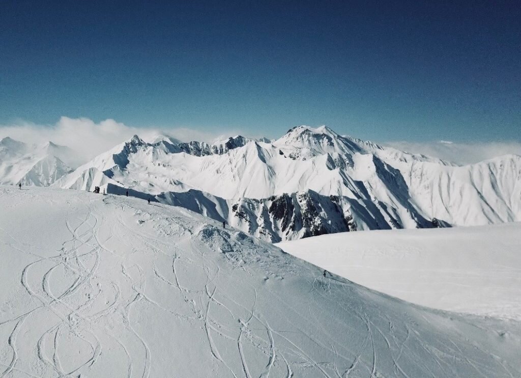 вершина Садзеле