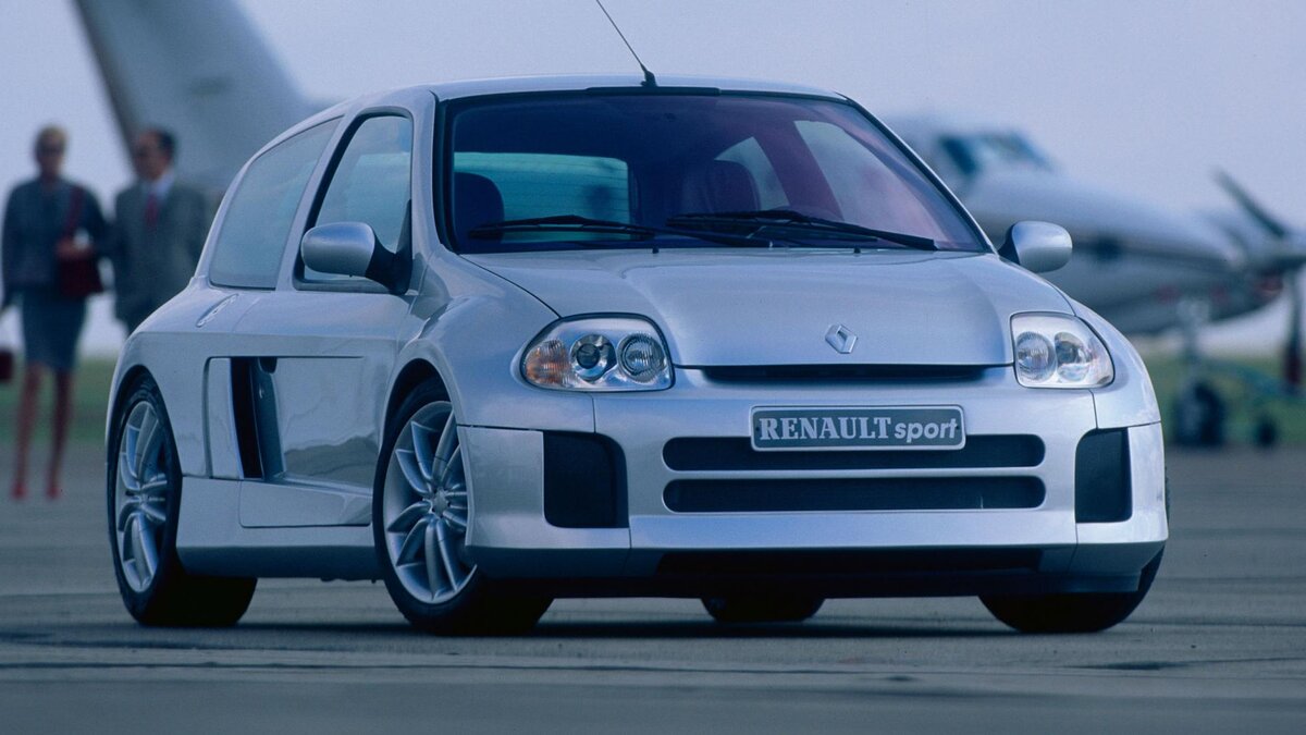 Renault Clio V6