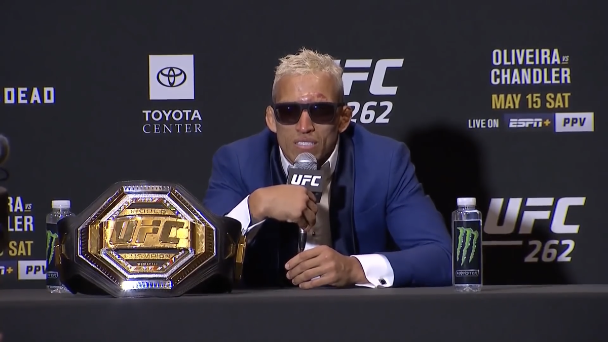 Чарльз Оливейра. Фото из открытых источников.