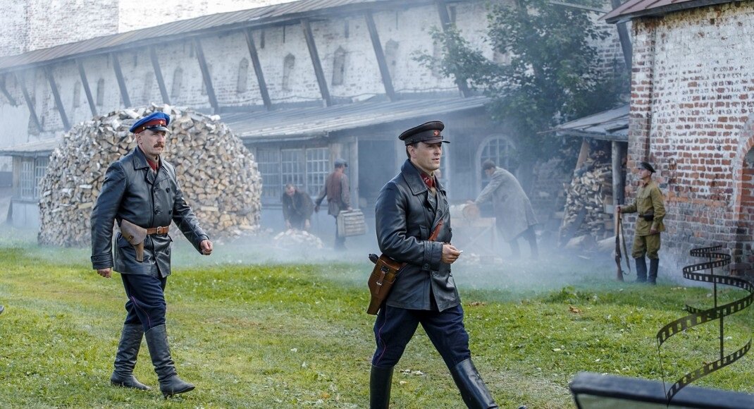 кадр из сериала (все фото взяты из свободного доступа сети Интернет)