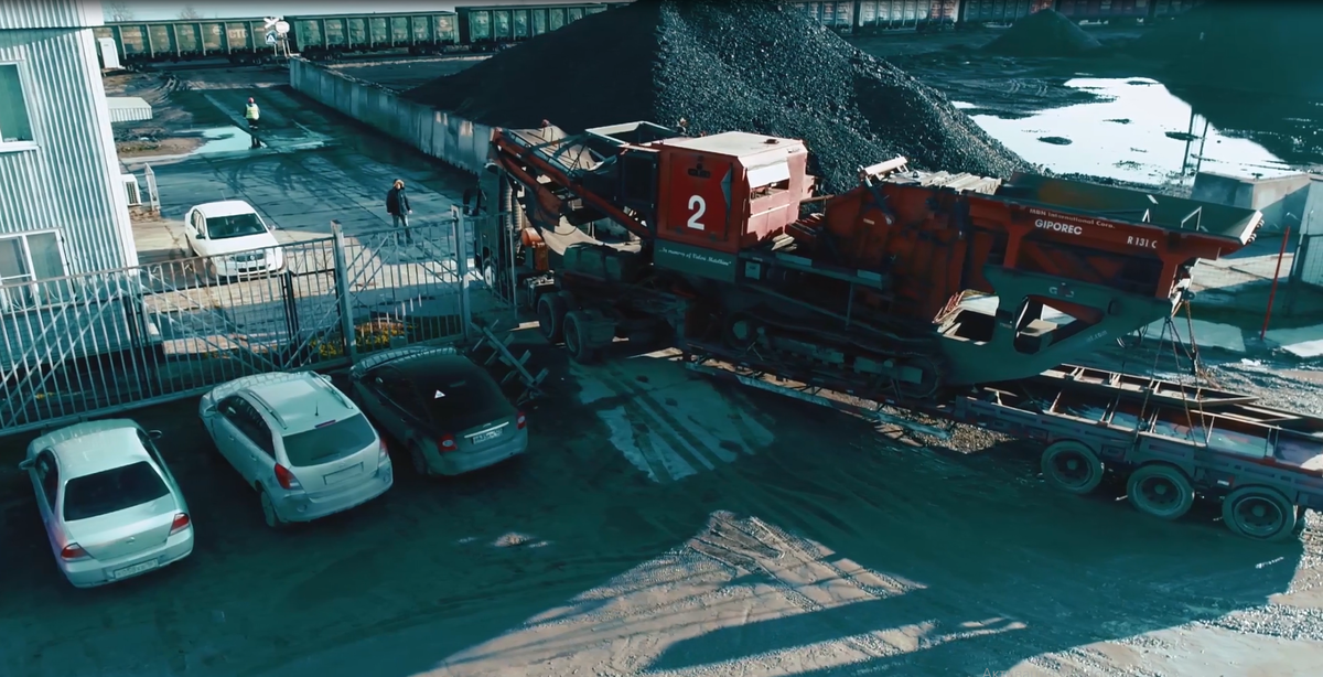 Перевозка буровой установки на расстояние 9996 км. Приличный маршрут!