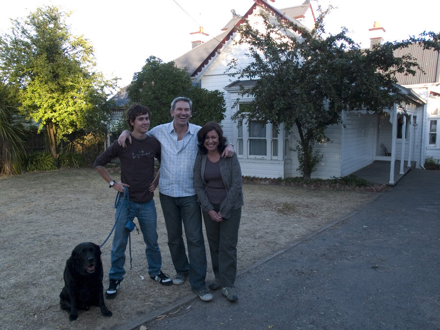 shot from "Lake Mungo"/2008/Joel Anderson/film.ru